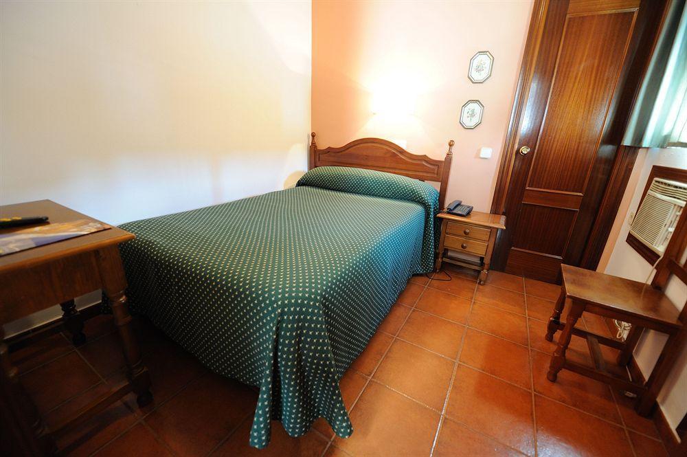 Hotel Zaida Siviglia Esterno foto