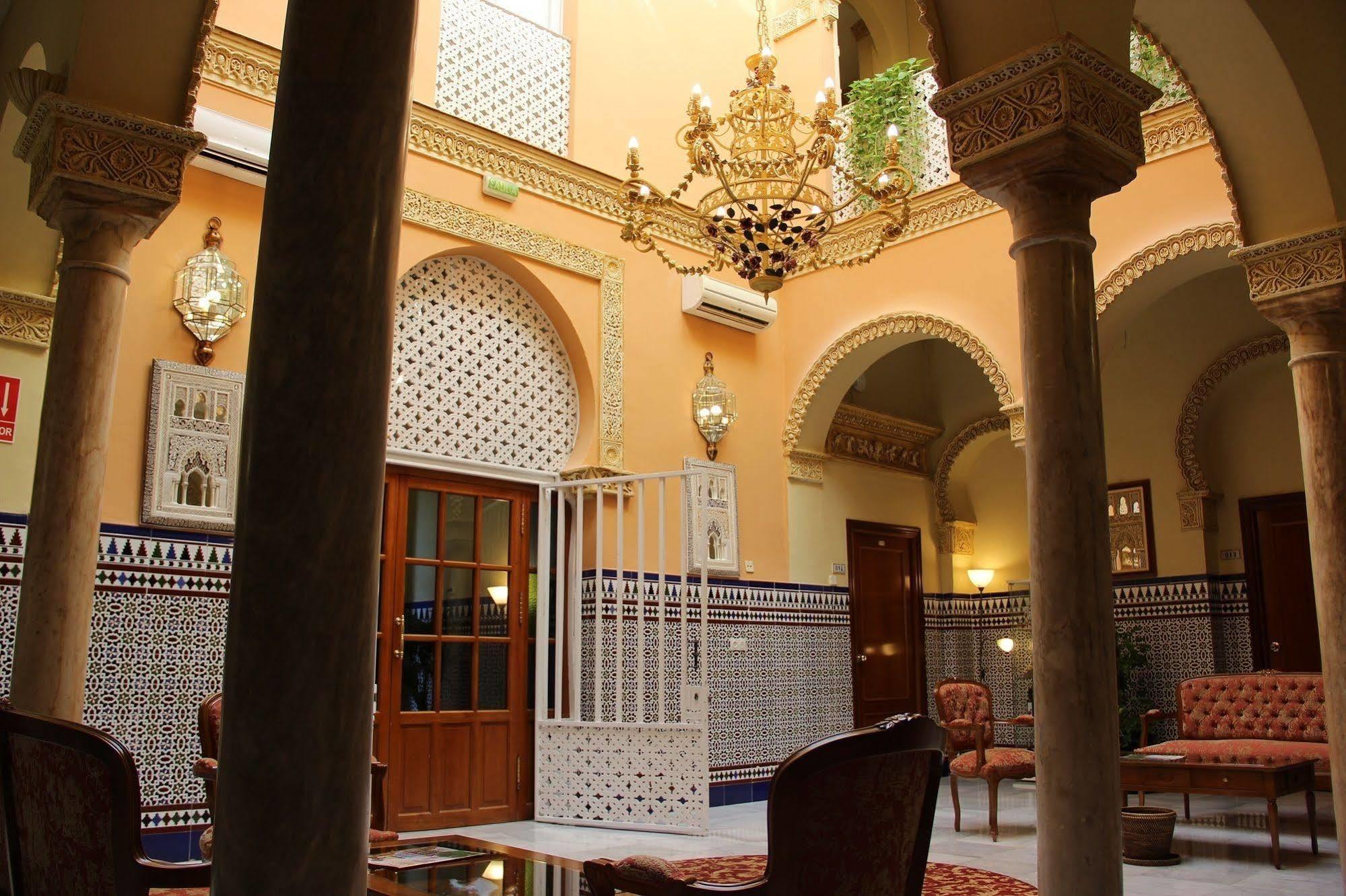 Hotel Zaida Siviglia Esterno foto